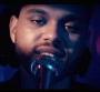 The Weeknd dans le clip "Can't Feel My Face"