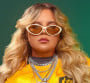 Tones and I met les footballeuses à l'honneur dans le clip inspirant "The Greatest"
