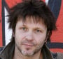 Bertrand Cantat : que devient le chanteur de Noir Désir ?