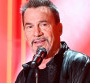 "Je veux t'aimer encore..." : Florent Pagny s'adresse à sa femme sur son nouveau...