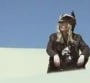 Ladyhawke partie dans le désert pour le clip de "Blue Eyes"