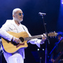 Pascal Obispo arrête momentanément la scène