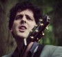 Saule fait "L'économie des mots" dans son clip