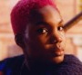 Clip "Softly" : Arlo Parks se rêve à New York sur son nouveau single solaire