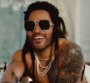 Lenny Kravitz, nu et plus torride que jamais dans son nouveau clip "TK421"