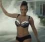 Mel B (Spice Girls) est de retour en solo avec le clip festif de "For Once In My...