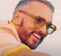 Christophe Willem à la plage pour son clip