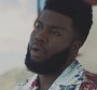 Khalid chante le coeur brisé sur "Saved"