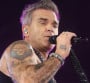 Robbie Williams vomit en plein concert