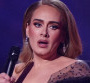 Malade, Adele reporte plusieurs concerts