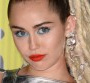 Miley Cyrus publie un album surprise