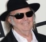 Neil Young se retire des sites de streaming