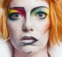 Clip "Who Cares" : Paul McCartney entraîne Emma Stone dans une séance d'hypnose