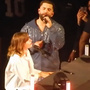 Kendji Girac invite Marine sur la scène de l'Accor Arena