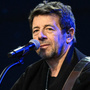 Patrick Bruel visé par une pétition