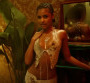 Tyla cartonne avec son tube "Water"