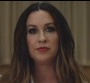 Clip "Reasons I Drink" : Alanis Morissette en pleine réunion des alcooliques anonymes