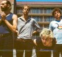 Clip "The Boys Are Killing Me" : Pond fait le show à We Love Green