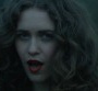 Clip de "Love Again" : Rae Morris explose, entre nature et feux d'artifice