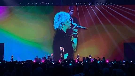 Indochine rechante ce titre rare en concert pour la première fois depuis 39 ans