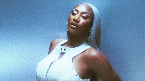 Aya Nakamura : voici le prix des places pour son concert au Stade de France !