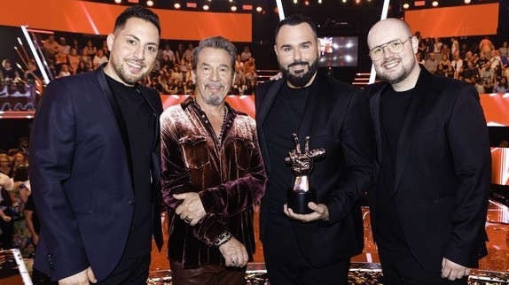 'Ne vous attendez pas...' : Florent Pagny met en garde le groupe Il Cello