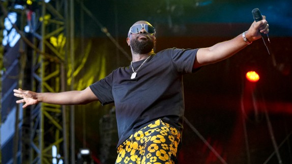 Gims n'en finit plus de cartonner : son dernier album franchit un énorme cap de ventes