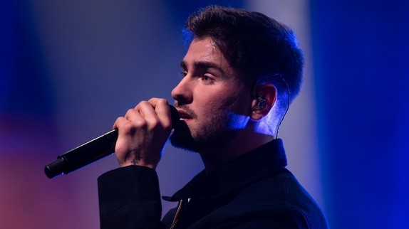 Julien Lieb reporte encore plusieurs concerts à cause de 'Danse avec les stars'
