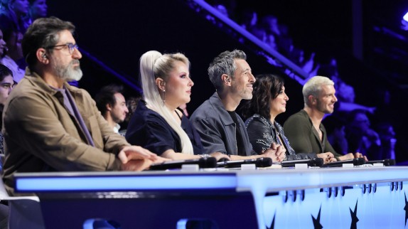'Ils ne trouvent personne d'autre ?' : les fans déçus des invités du prochain prime de la Star Academy