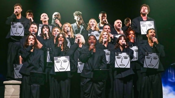 Les Enfoirés : pourquoi le spectacle 2026 est diffusé plus tôt que prévu sur TF1 ?