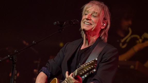 3 heures de concert, invités surprises... Jean-Louis Aubert régale le public de Paris La Défense Arena
