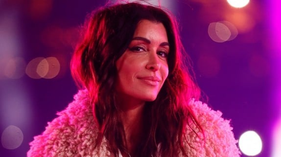 'Il ne se passait rien' : un journaliste raconte sa 'pire interview' avec Jenifer