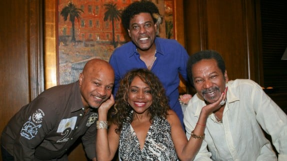 "Une infinie tristesse" : la Compagnie Créole perd l'un de ses chanteurs emblématiques