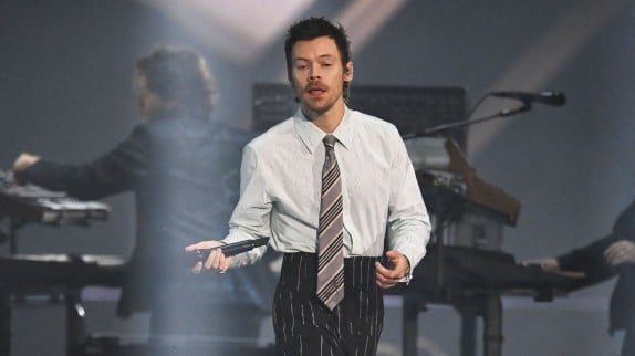 Harry Styles révèle pourquoi il n'y a aucun concert en France sur sa tournée