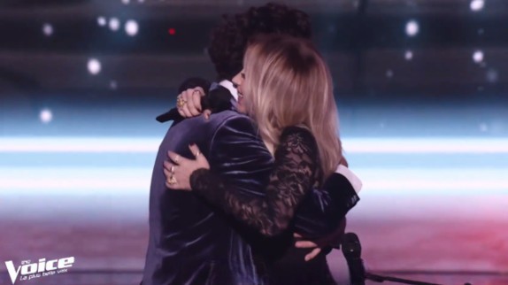 Réfugié, ce talent de 'The Voice' a appris le français grâce à Lara Fabian : leur duo va vous émouvoir