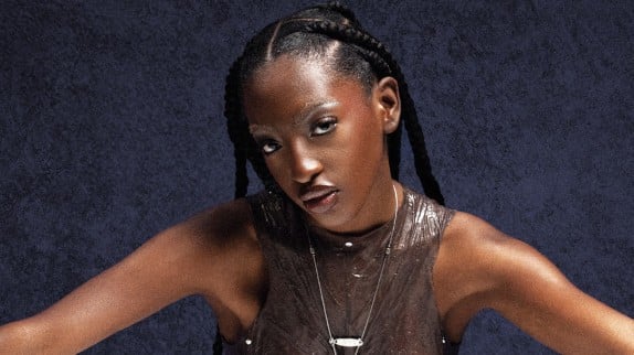 Ebony en interview : 'J'ai pris une route qui n'est pas celle des autres et j'en suis fière'
