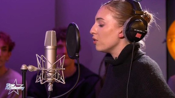 'C'est beau' : l'hymne de la tournée se révèle, Léa et Ambre bluffées