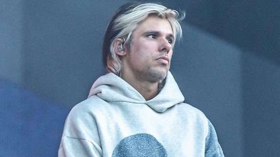 Les articles People / Musique - photo 1771509121