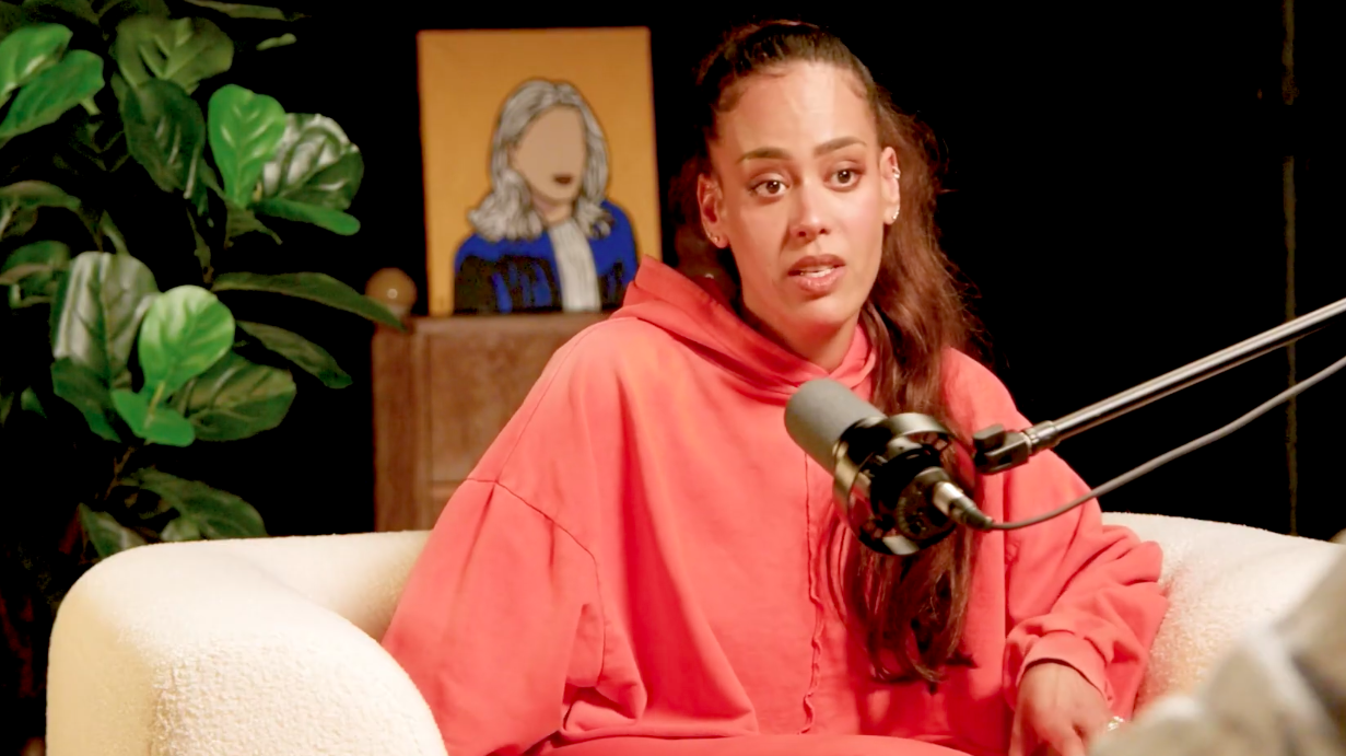 Amel Bent prend la défense des artistes issus de 'Star Academy' ou 'Nouvelle Star'