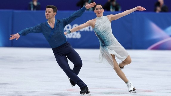 JO d'hiver 2026 : le beau cadeau des Backstreet Boys à ces patineurs médaillés