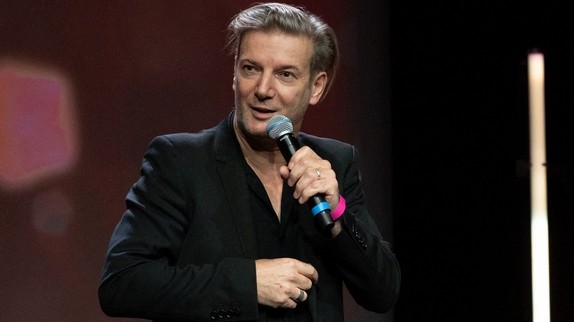 Crooner rêveur, Bertrand Belin enchante Paris avec l'un des plus beaux concerts de l'année