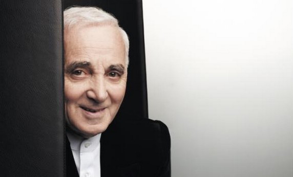 Charles Aznavour s'en "Va"