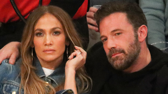 "J'ai cru que j'allais mourir" : Jennifer Lopez se livre sur sa rupture avec Ben Affleck
