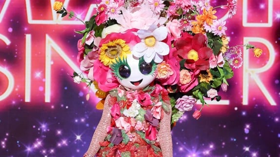 Du jamais vu dans la nouvelle saison de Mask Singer : une célébrité va concourir... sans masque !