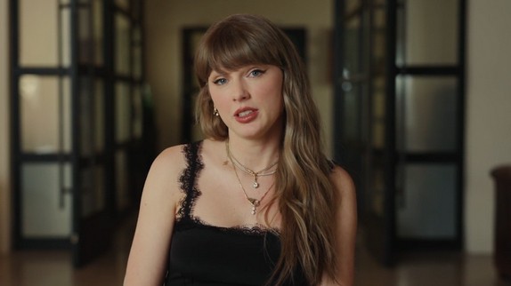 'Je sais ce que j'ai fait' : Taylor Swift répond aux critiques sur son album le plus mal aimé