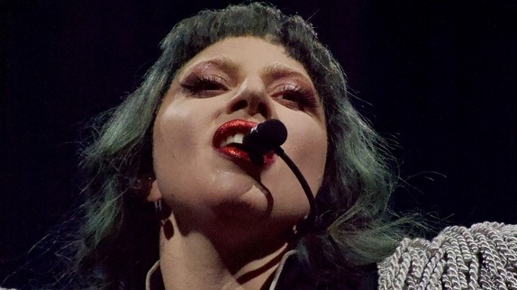 Lady Gaga à la Star Academy vendredi soir ? Une vidéo de TF1 sème le doute !