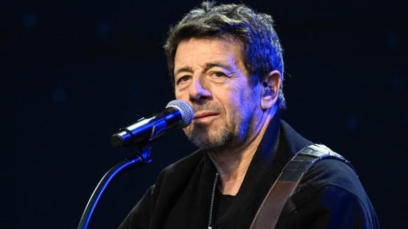 Patrick Bruel visé par une pétition : sa tournée va-t-elle être annulée ?