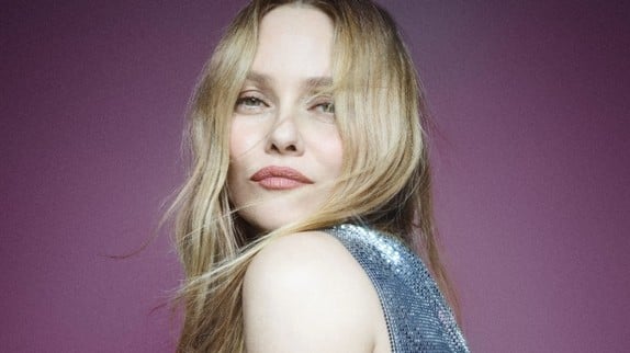 Vanessa Paradis a choisi son nouveau single, et c'est la meilleure chanson de son album !