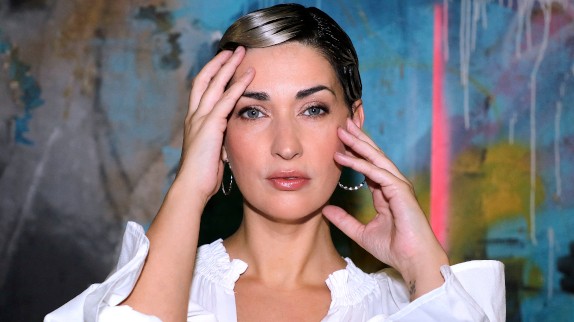 Que devient Sheryfa Luna, 19 ans après son tube 'Il avait les mots' ?