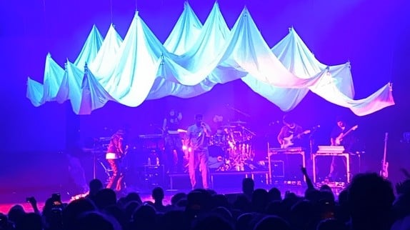 À l'Olympia, Disiz livre un concert sensationnel pour les coeurs sensibles